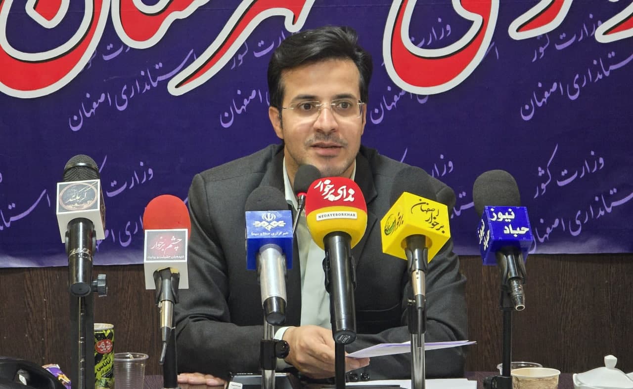 نقش پررنگ کمشچه در پروژه‌های هفته دولت شهرستان برخوار / بهره‌برداری از دو پروژه بزرگ اقتصادی و خدماتی